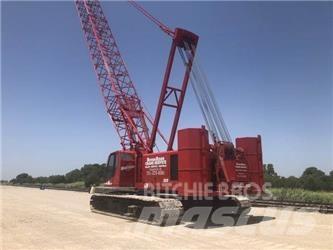Manitowoc 555 Track mounted cranes