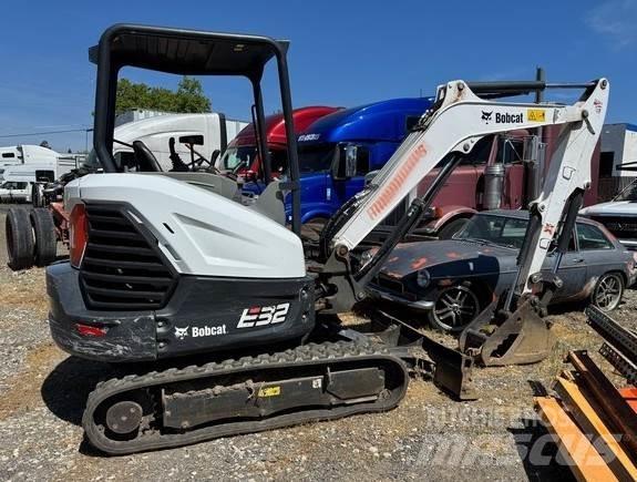 Bobcat E32I Mini excavators < 7t (Mini diggers)