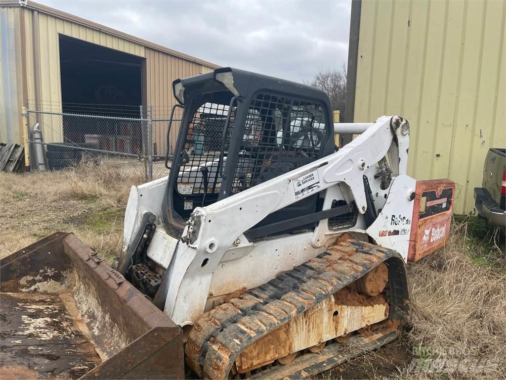 Bobcat T650 Crawler loaders
