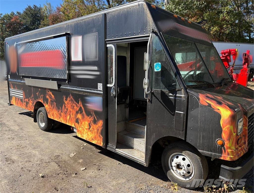 Ford E-350 Box trucks
