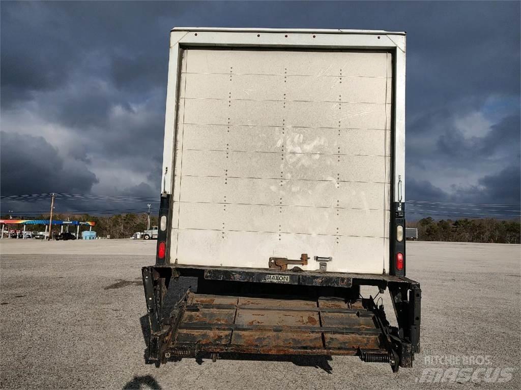 Freightliner M2 Box trucks