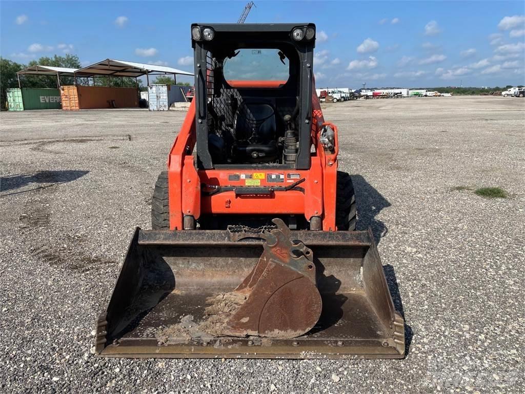 Kubota SSV75 Skid steer loaders