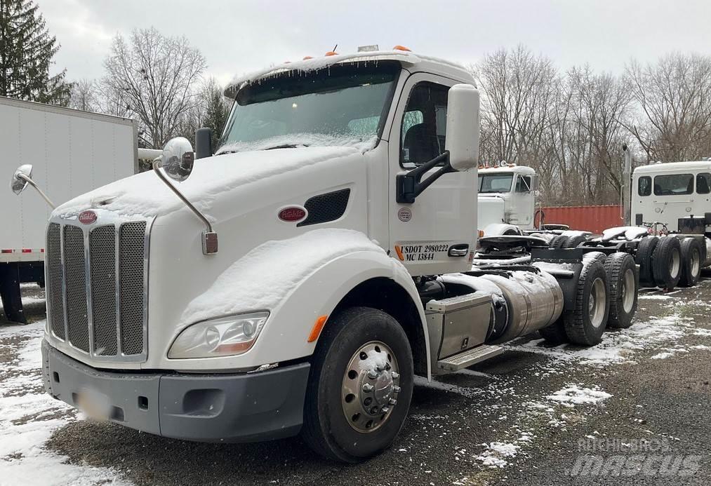 Peterbilt 579 Prime Movers