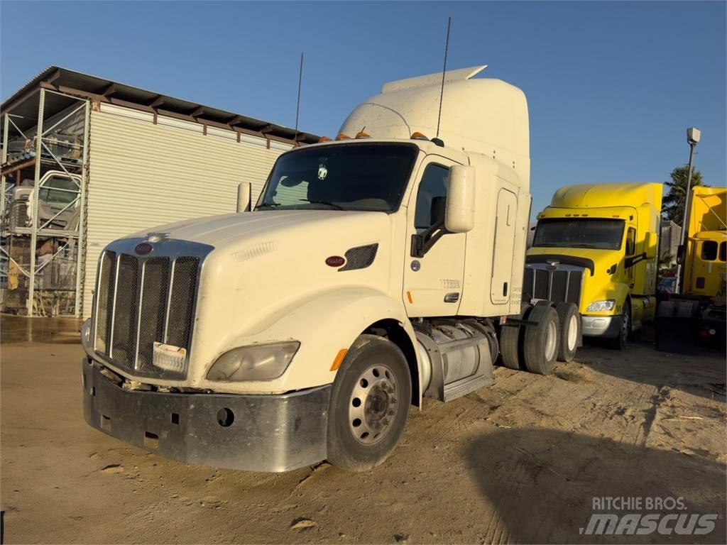 Peterbilt 579 Prime Movers