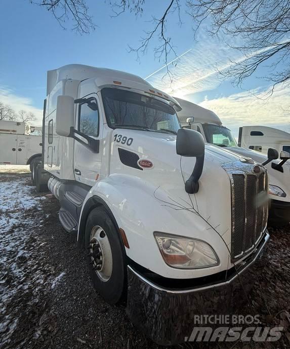 Peterbilt 579 Prime Movers