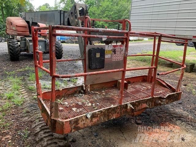 SkyJack SJ66T Compact self-propelled boom lifts