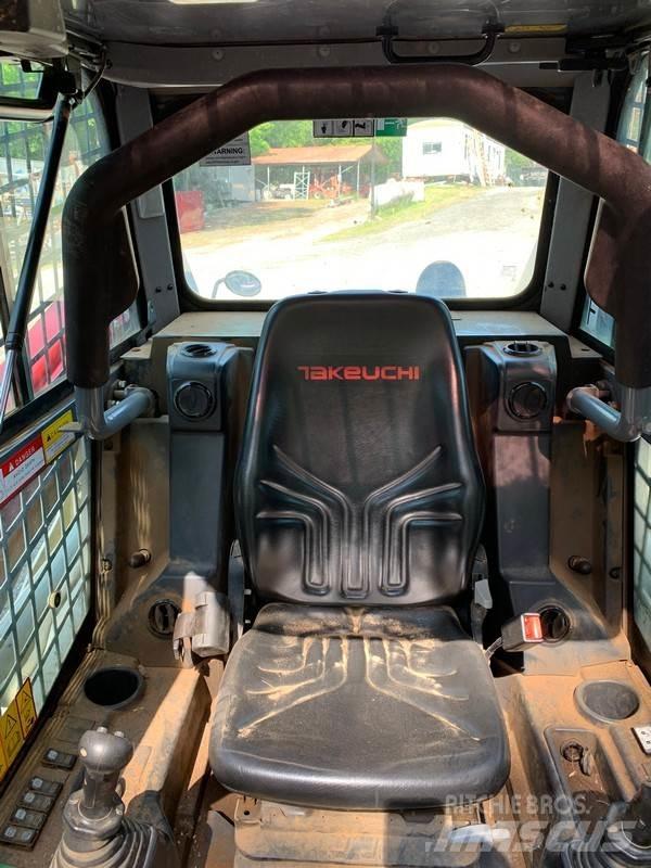 Takeuchi TL12R Crawler loaders