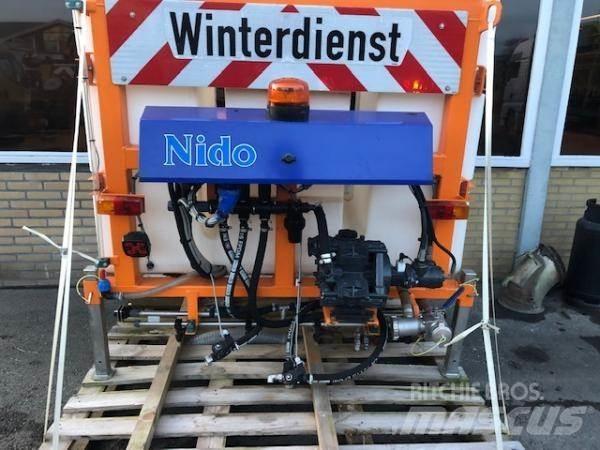 Nido CSP1000 VCL Sand and salt spreaders