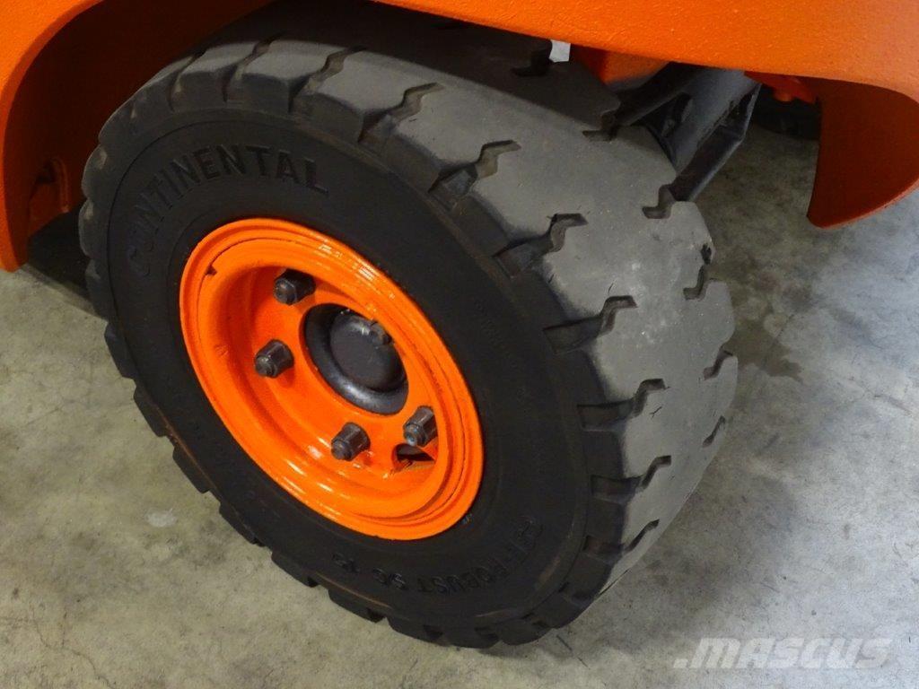 Linde H30D Diesel trucks