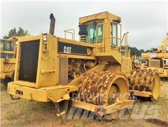 CAT 825C Soil compactors