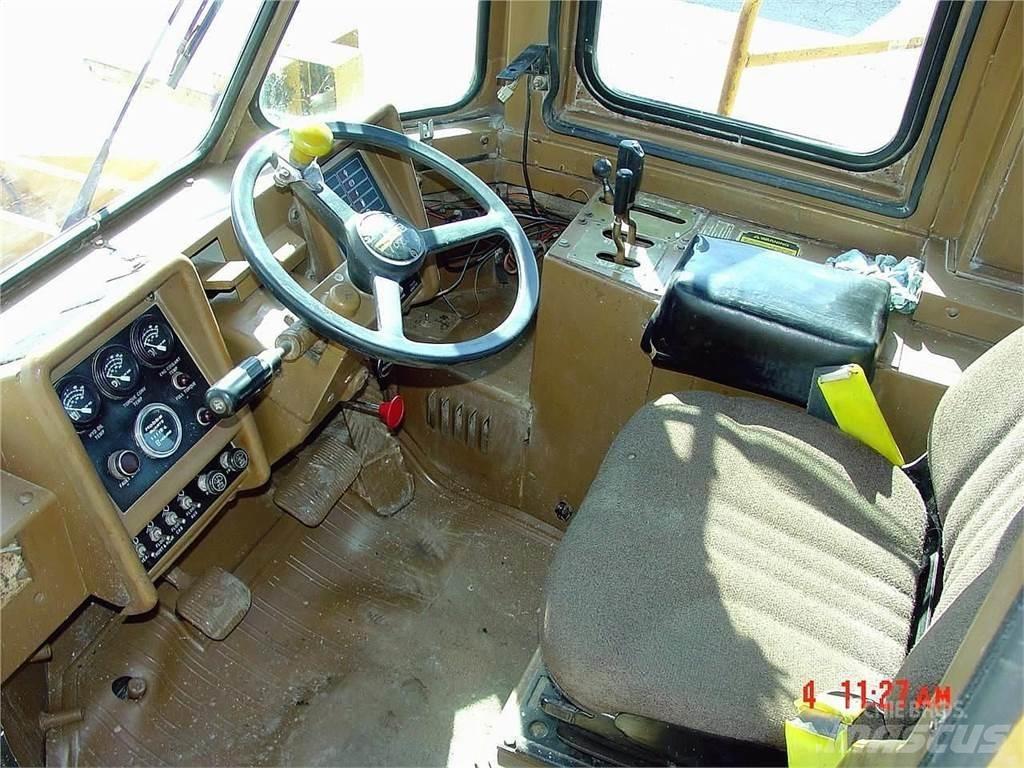 CAT 988B Wheel loaders