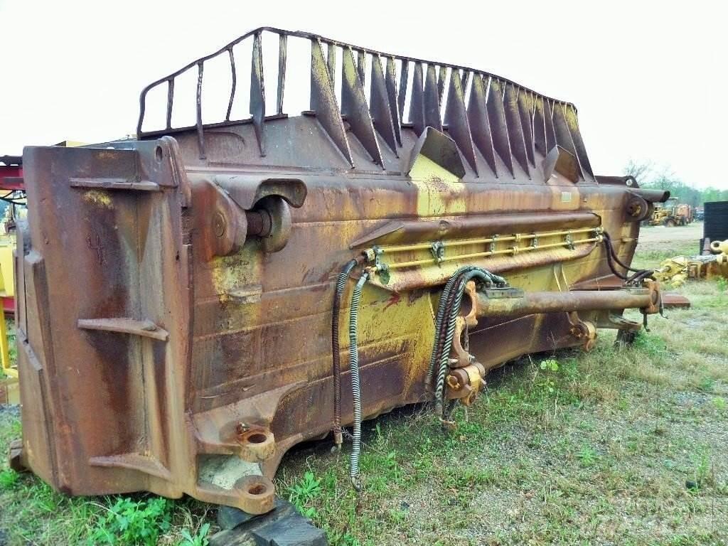 CAT D11 Blades