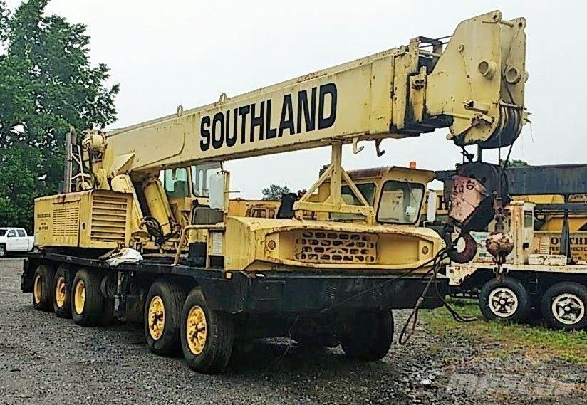 Grove TM550 Truck mounted cranes