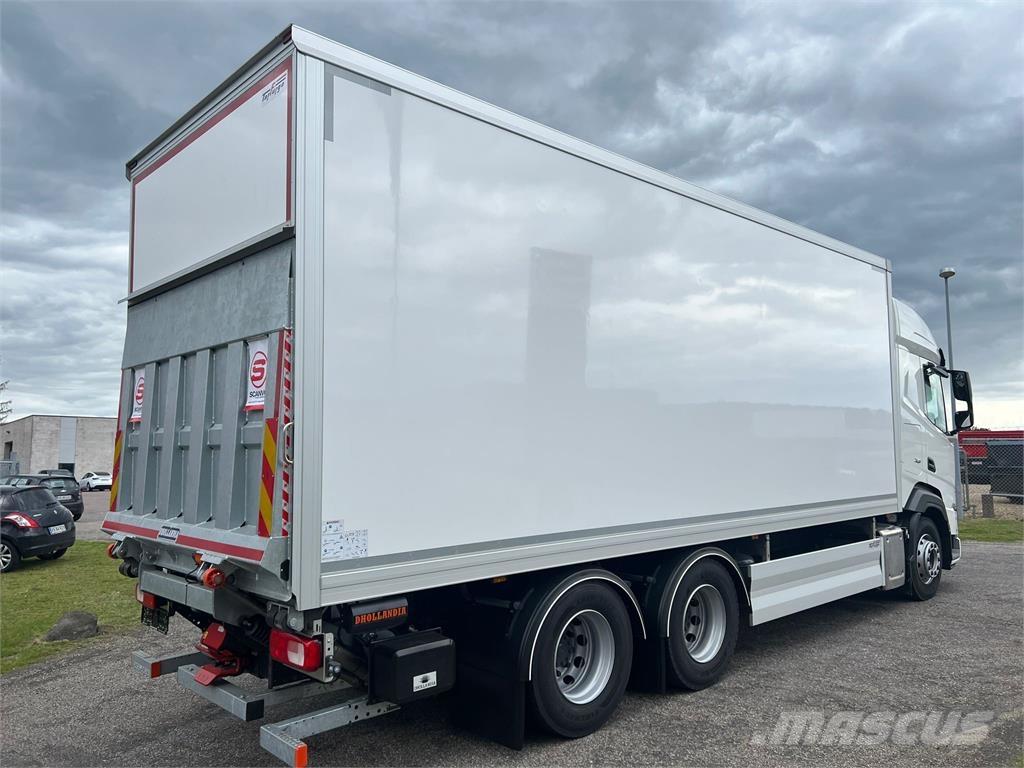 DAF XF480 FAS 6x2 Box trucks
