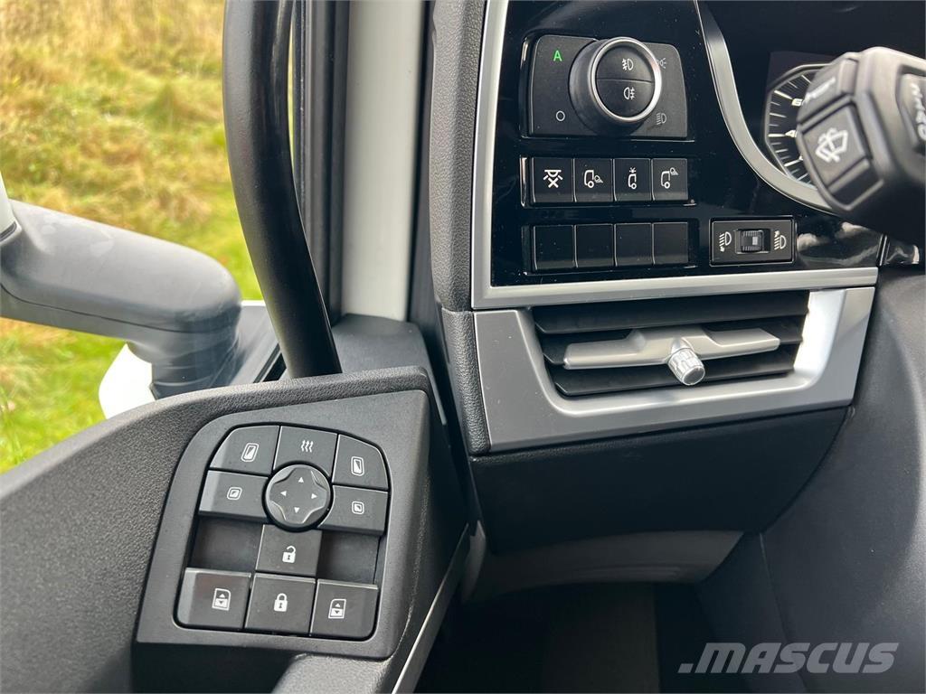 DAF XF530 FTS 6x2 Prime Movers