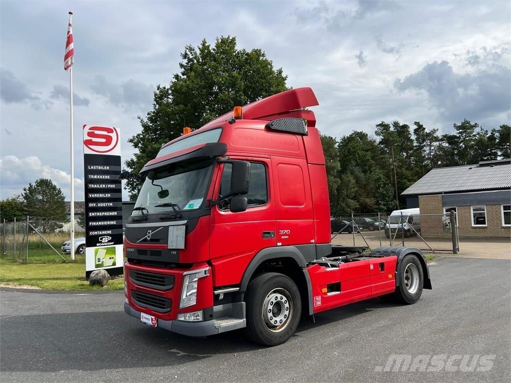 Volvo FM370 Prime Movers