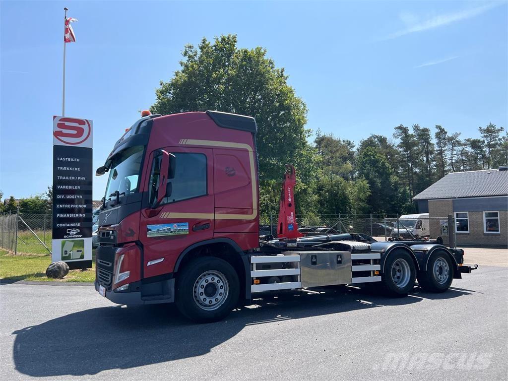 Volvo FM430 Hook lift trucks