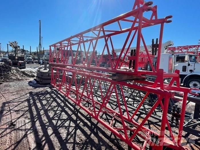 Liebherr  Booms and arms