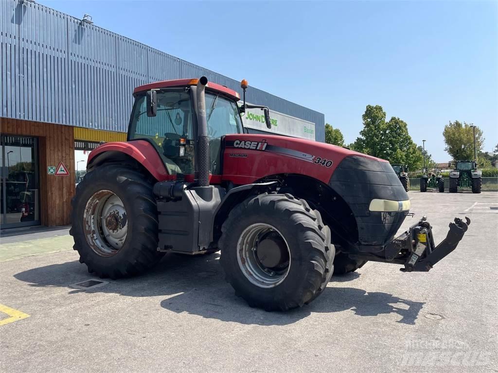 Case IH MAGNUM 340 Tractors