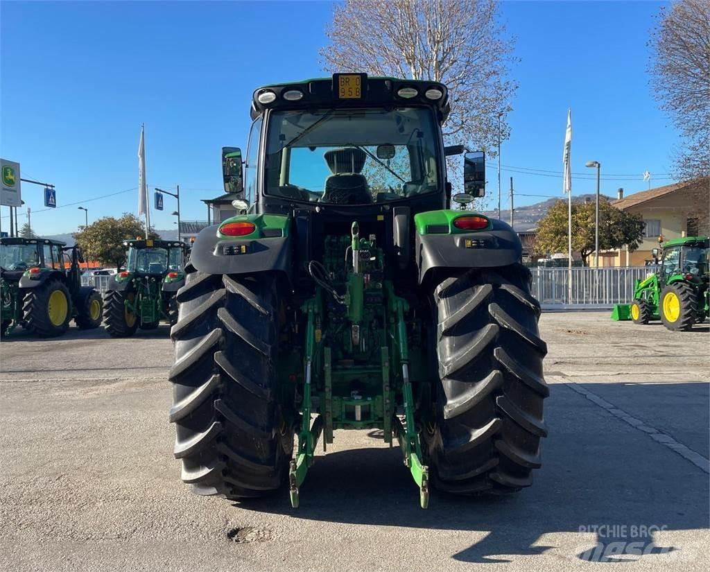 John Deere 6250 R Tractors