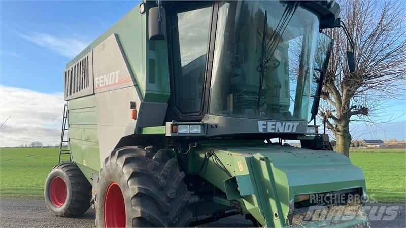 Fendt 6330 Combine harvesters