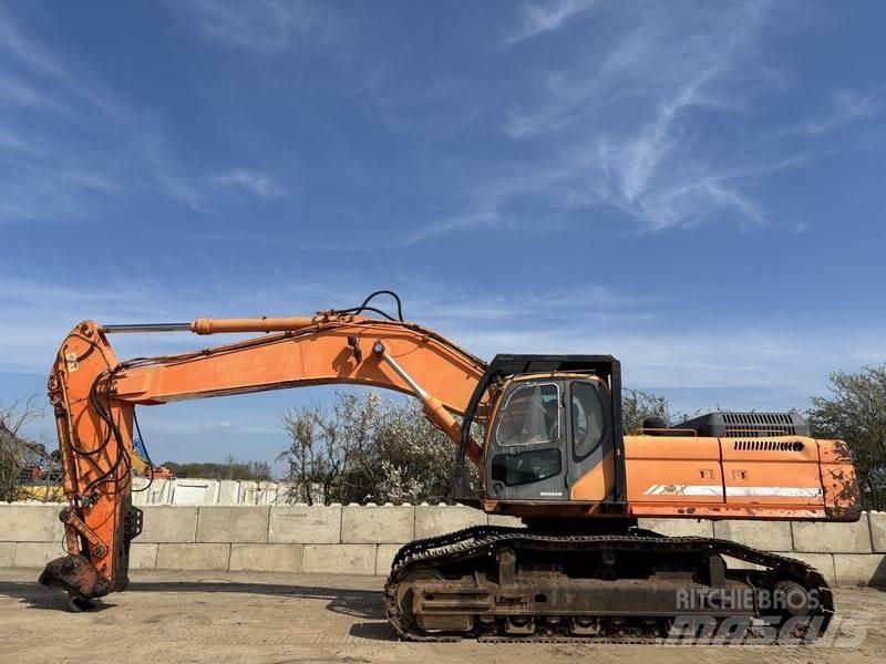 Doosan DX480LC Crawler excavators