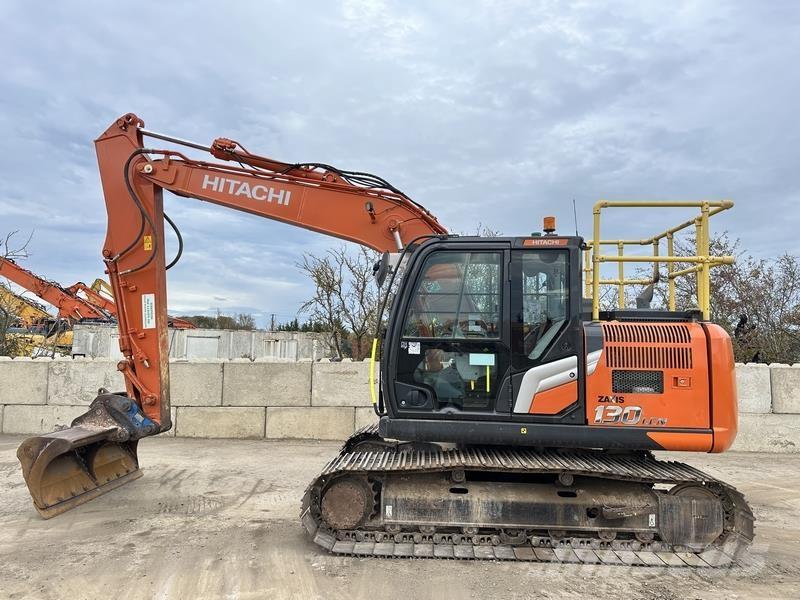 Hitachi ZX130 Crawler excavators