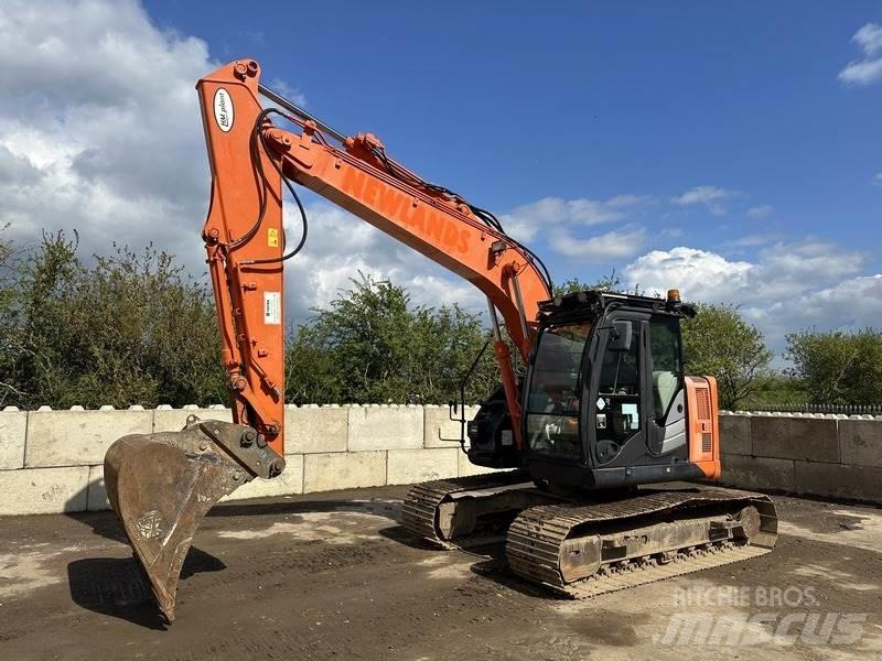 Hitachi ZX135 Crawler excavators
