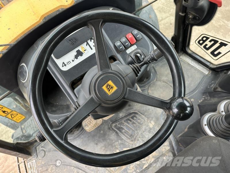 JCB 3CX Sitemaster Backhoe