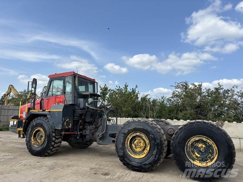 Komatsu HM300-1 Articulated Haulers