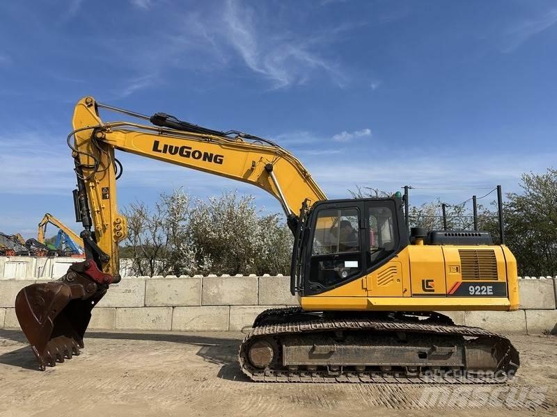 LiuGong CLG922 Crawler excavators