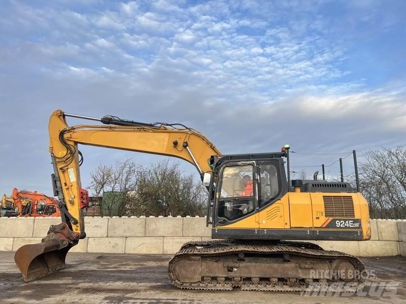 LiuGong CLG924E Demolition excavators