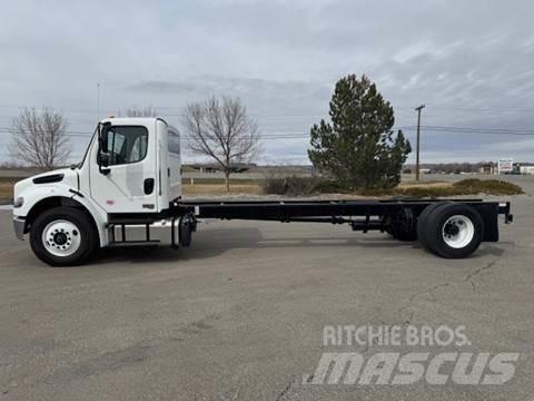 Freightliner M2 106 Prime Movers