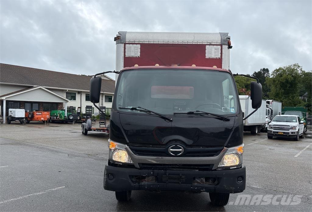 Hino 195 Box trucks