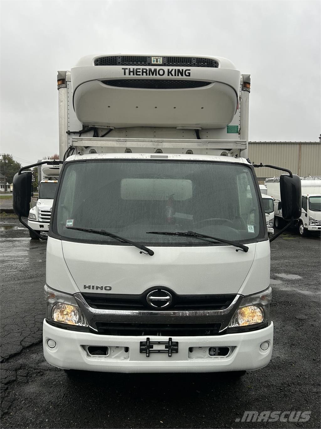 Hino 195 Box trucks
