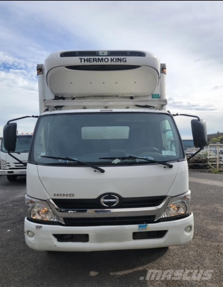 Hino 195 Box trucks