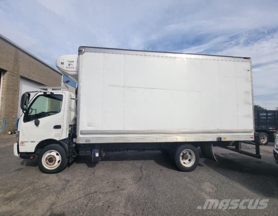 Hino 195 Box trucks