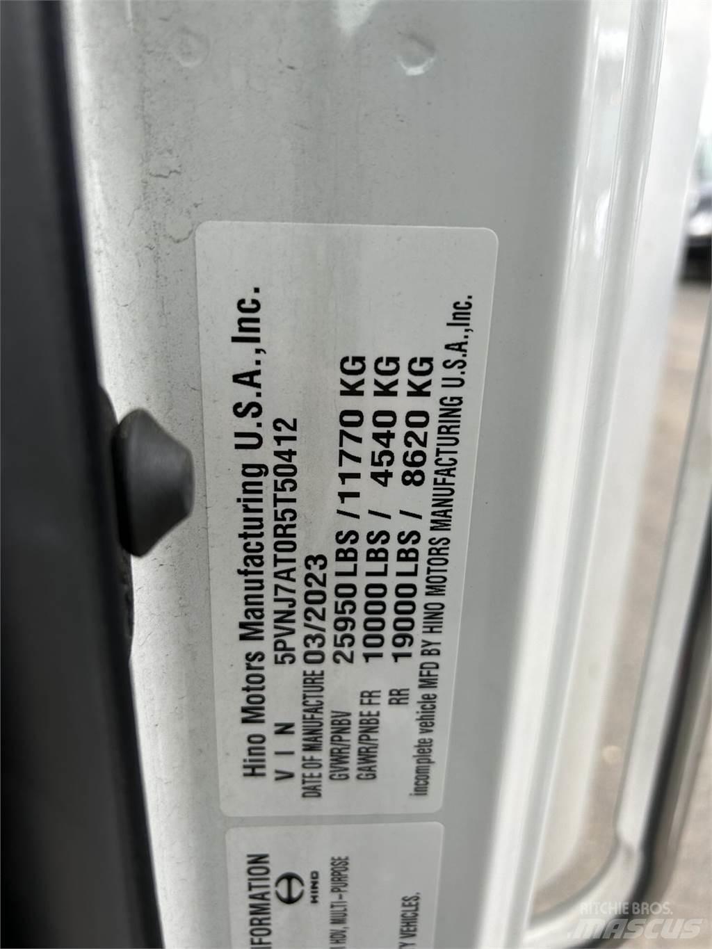 Hino L6 Box trucks