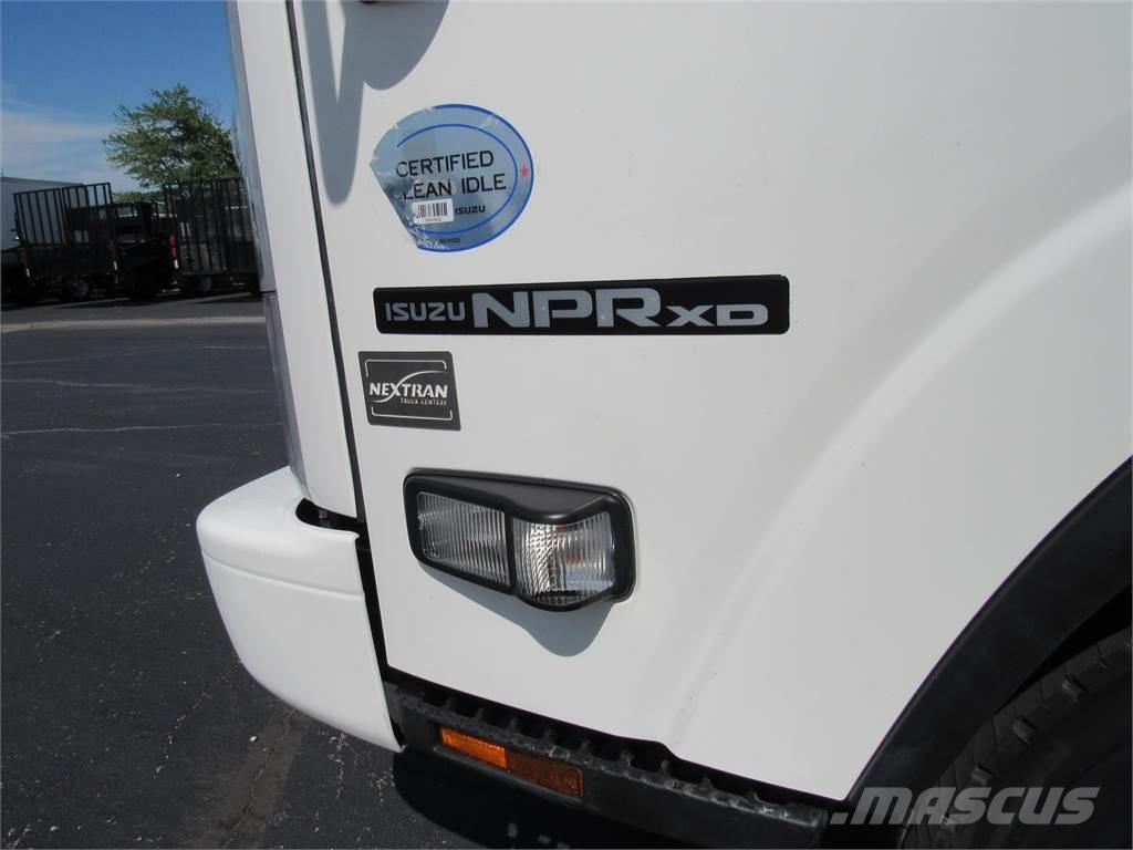 Isuzu NPR DIESEL Box trucks