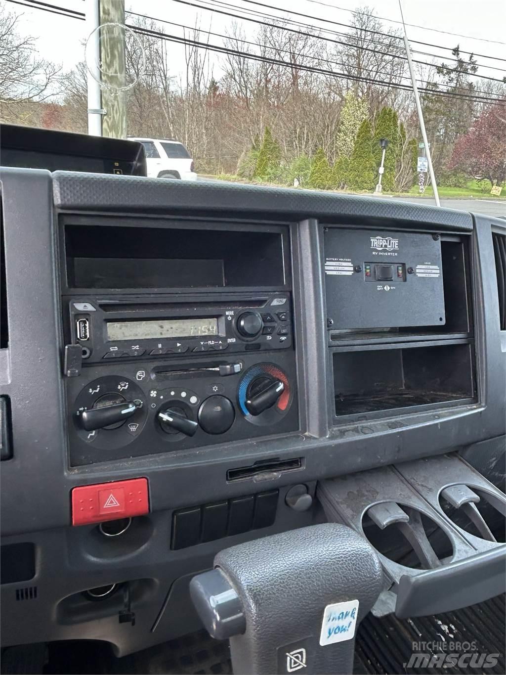 Isuzu NRR Other trucks