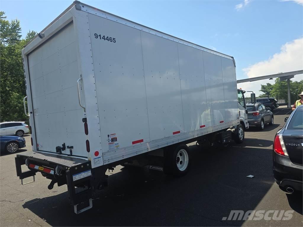 Isuzu NRR Box trucks