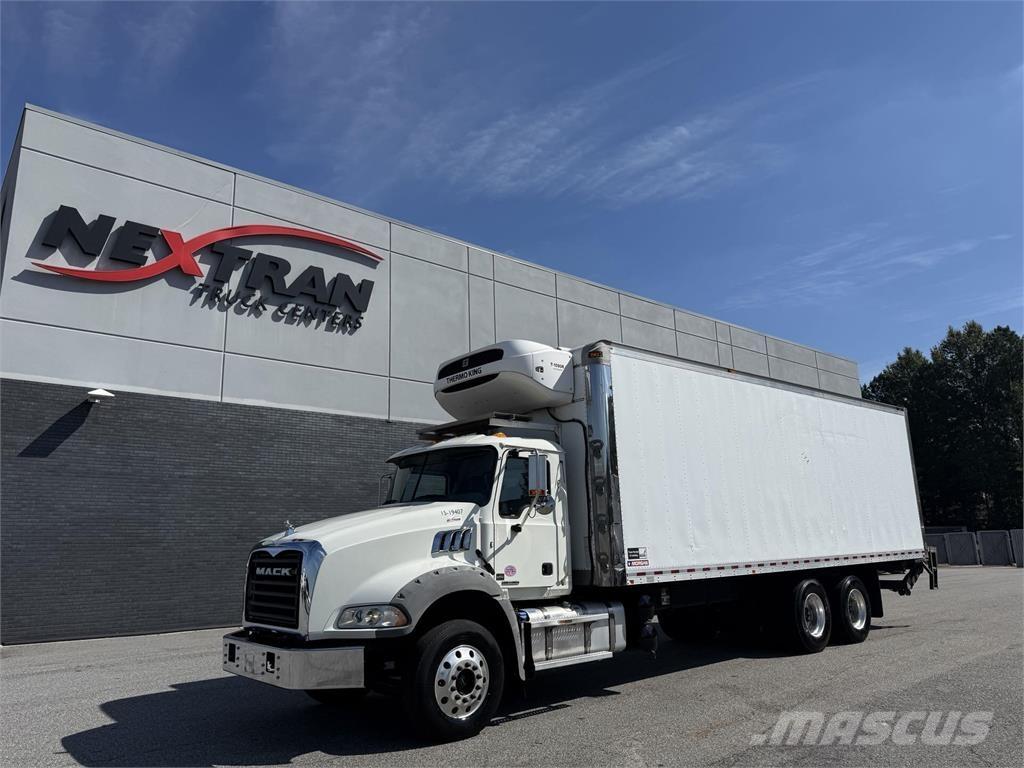 Mack GR64B9 Prime Movers