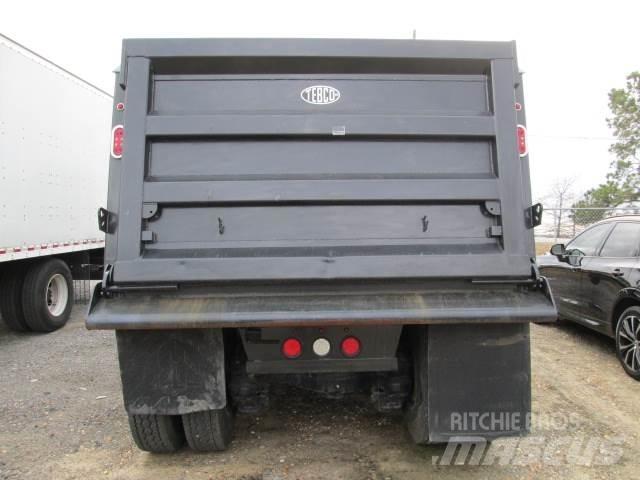 Mack GR64F Tipper trucks