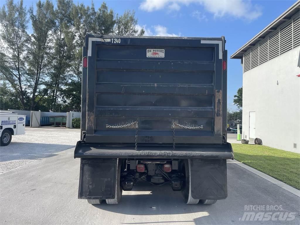 Mack GR64F Tipper trucks