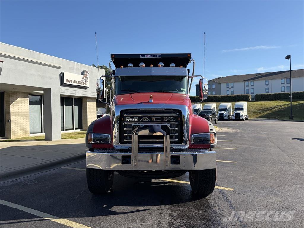 Mack GR64FR Tipper trucks