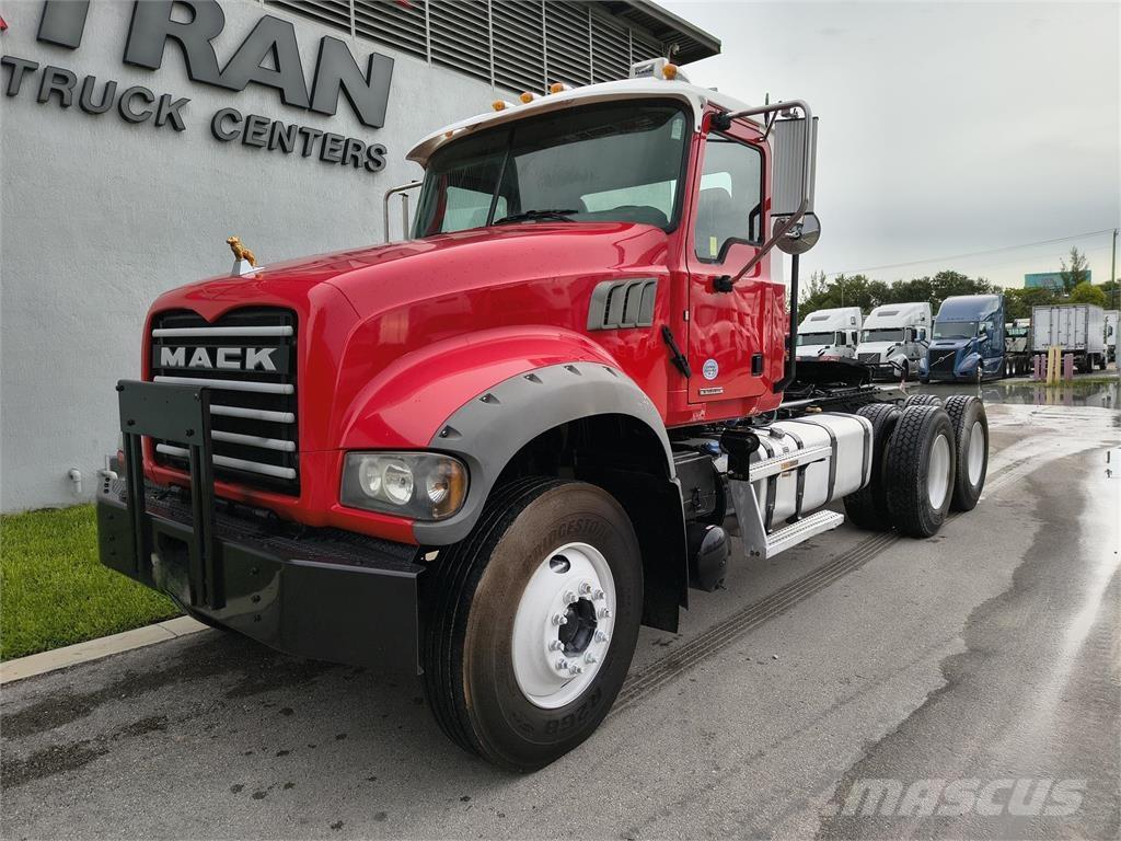 Mack GR64FT Prime Movers