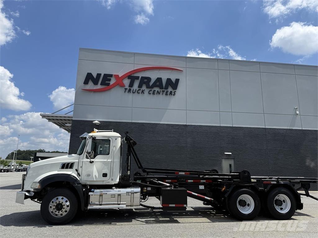 Mack GRANITE Other trucks
