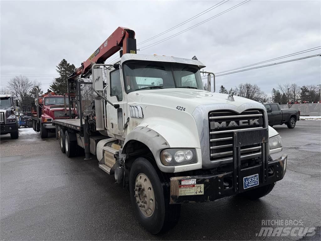 Mack GU700 Chassis Cab trucks