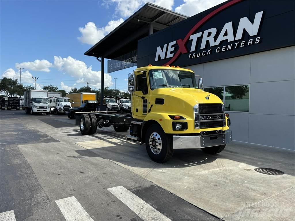 Mack MD7 42R Other