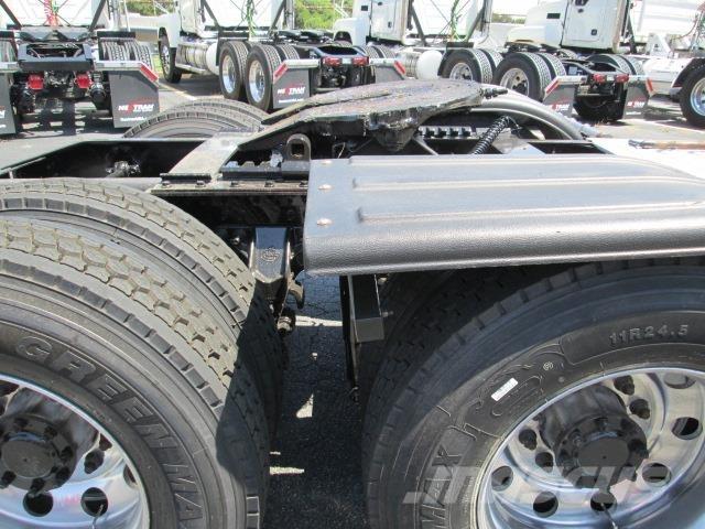 Mack PI64T Prime Movers